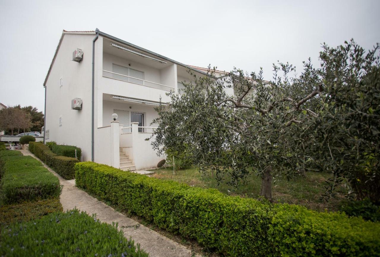 Apartments Gloria Primošten Εξωτερικό φωτογραφία