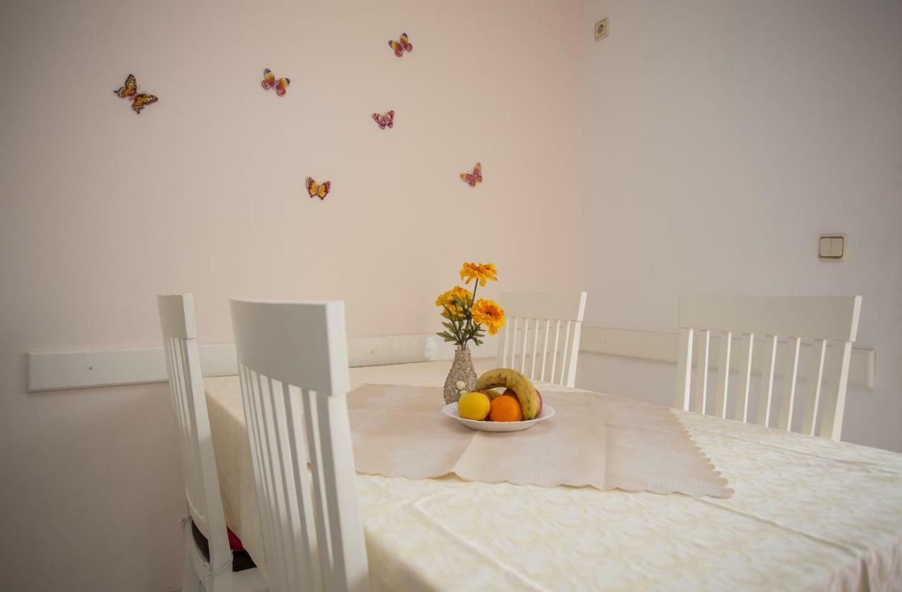 Apartments Gloria Primošten Εξωτερικό φωτογραφία