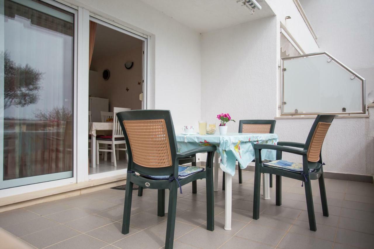 Apartments Gloria Primošten Εξωτερικό φωτογραφία